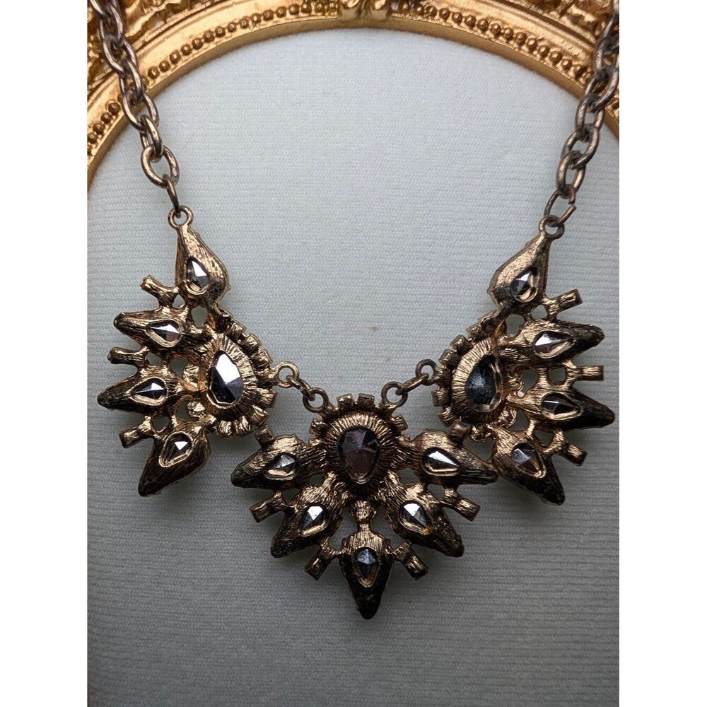 Glam Crystal Statement Necklace Set Gold Tone Bib Necklace Earrings Bridalcore - Picture 9 of 9
